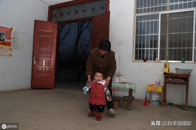 男婴身患重病，安徽90后美女妈妈“割肝”救子，与儿同“肝”共苦