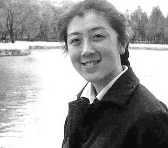 29岁的姚姚没有亲人依靠，亲手把唯一的儿子送走后，仍不愿意成家