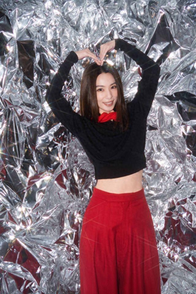田馥甄出席尾牙超辣! 「1部位性感曝光」喷鼻血