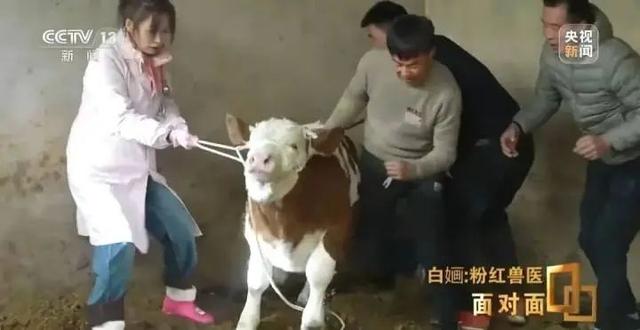 突然发烧,各种疼痛!百万粉丝的美女网红自曝染病,9个月时间已住院三次