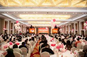 怀化美女单身(福地怀化遇见TA庆“三八” ，湖南怀化400余名单身男女共赴浪漫之约)