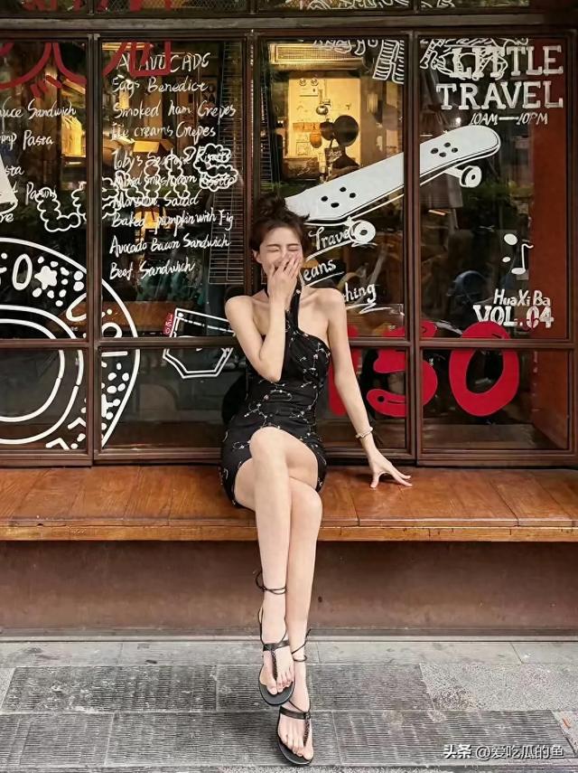 成都美女模特周胜男:从校园到T台的闪耀之路