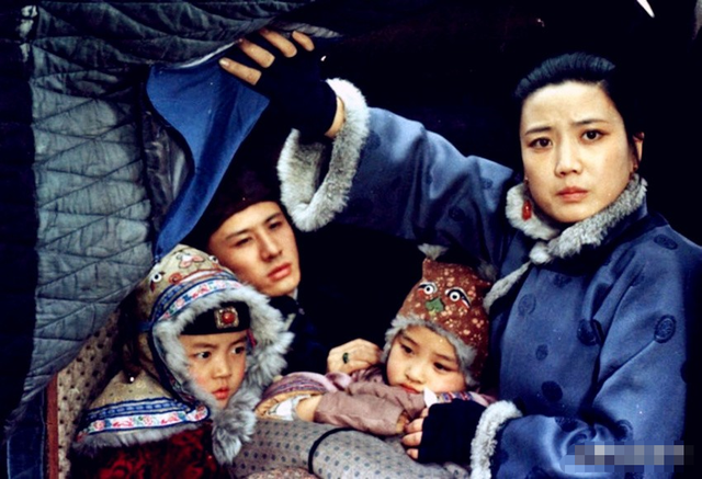 “挂历女神”龚雪的另类成名史,以及35年前的一桩“桃色事件”