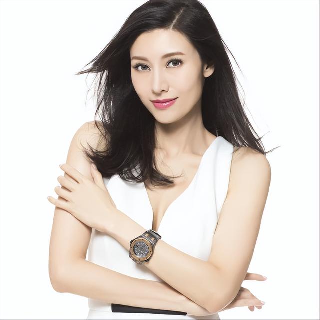 宝岛第一美女、香港最美花瓶、内地第一古装美人，现差距一目了然