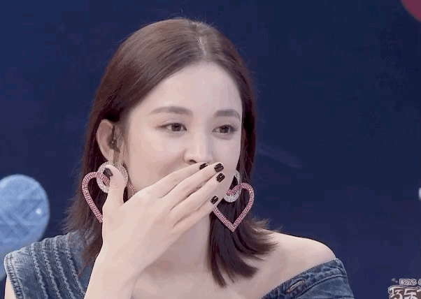 龅牙也好看的女星只服这6位,都说美人三分龅,诚不欺我