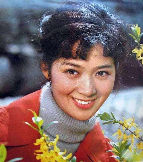 “挂历女神”龚雪的另类成名史,以及35年前的一桩“桃色事件”