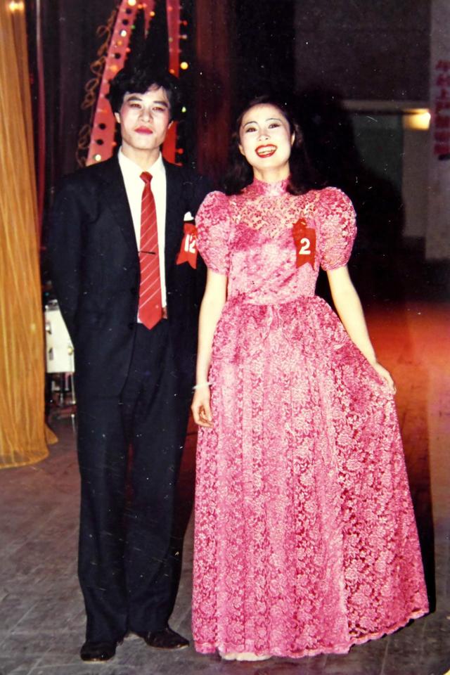 四十年前行走在佛山花市的俊男美女,背后原来有这样一段“古”!