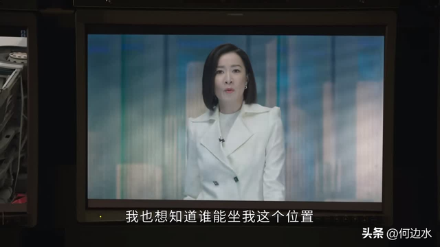 《新闻女王》同是床戏,为啥佘诗曼专宠小鲜肉,马国明专吃窝边草