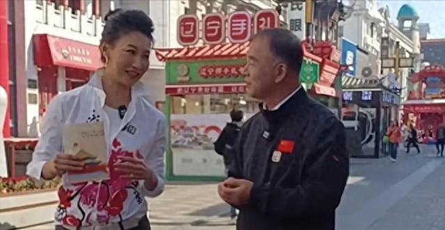 震惊！47岁央视女神李梓萌沈阳街头热舞 网友：这反转太刺激