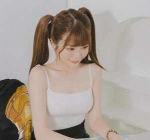 9被偷拍女主播2(直播美颜有多夸张，女主播后台被偷拍，难怪直播间里都是美女)