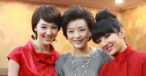 央视女主播新人(私生活混乱？遭央视开除？被传与小尼结婚的她，如今怎么样了)