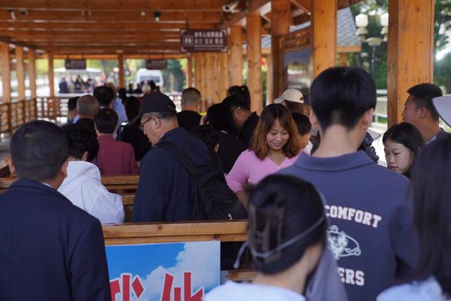 相约六鼎山·团圆过中秋 2024六鼎山中秋游园会文旅活动异彩纷呈 吸引八方游客纷至沓来