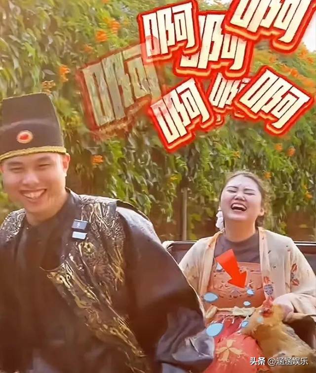 立白小公主现身直播！送肥娟夫妻狮子头，肌肉男幽默逗笑全场。