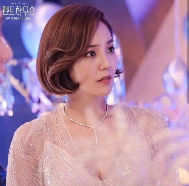 女团一代门面竟是《顶楼》隐藏王者,绝