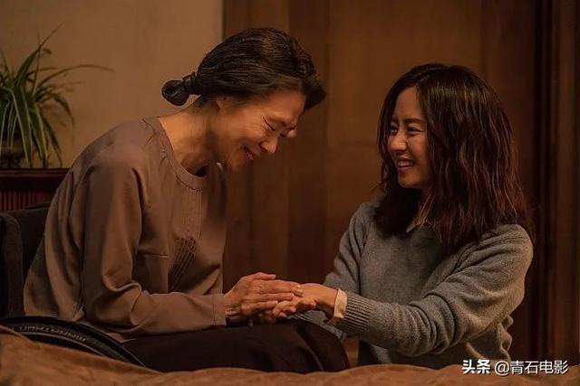 新上映的韩国惊悚片，韩网评分9.4，宋智孝为演女主每天跑10公里