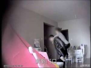 张家界电视女主播(被举报包养女主播张家界官员回市政府上班 官方：免职后岗位调整)
