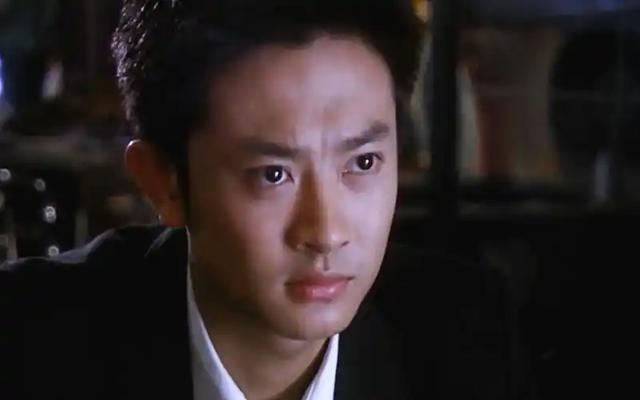 当年她败坏了印小天的名声,借此走红嫁给导演,如今怎么样了
