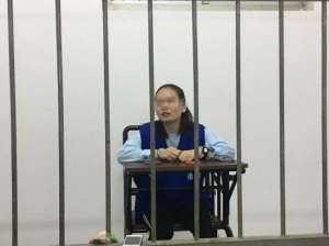 琪琪女主播完整视频(“黄鳝门”事件宣判 主播琪琪领刑一年九个月)