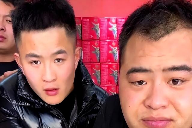 豆二两直播卖货被带节奏差点翻车！网友：抬走二顺子，祝福小界！