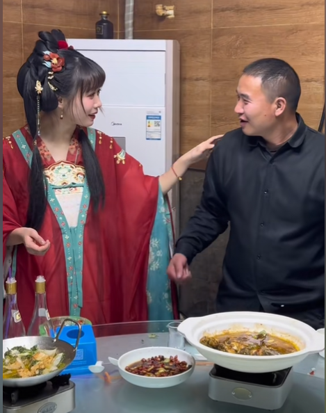 盘点全网喝酒的六大美女,你觉得谁最能喝