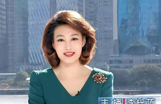 47岁李梓萌惊现沈阳！素颜高挑引爆议论，单身之谜终揭晓？