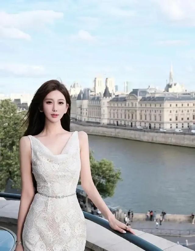 叶珂直播卫生纸遮胸:博眼球还是行业乱像?