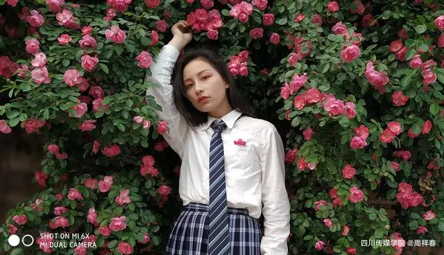 神秘“女主播”刷屏武大学子朋友圈！小米这次玩大了