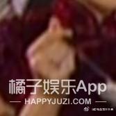 韩式比心不是韩国明星发明的?27年前赵雅芝就会了,连雪姨都比过
