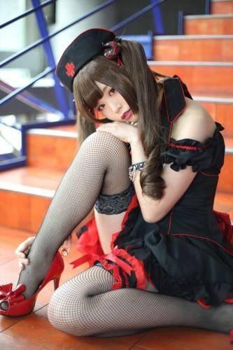 这样的水管工也可以么？ 萌妹cos女体马里奥