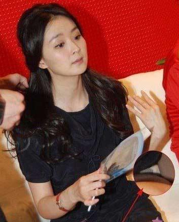 女主播不雅照频频流出，是炒作还是受害者？