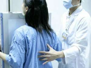 女主播楠楠 下载bt(每天直播14小时，26岁女主播工作太拼患上乳腺癌)