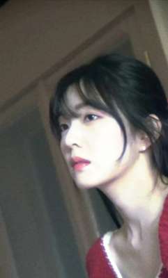 91韩国女主播(韩国群众呼声最高的91年美女女星裴珠泫)