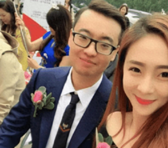 土豪豪刷9000万追到女主播薇薇,近况如何