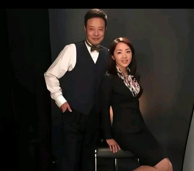 气象女主播杨丹:从音乐梦想到气象女神,再到幸福妈妈的华丽蜕变