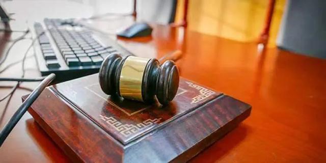 53岁爷叔豪掷78万打赏主播,却给不起女儿零花钱!妻子怒将丈夫和女主播告上法庭