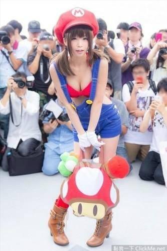 这样的水管工也可以么？ 萌妹cos女体马里奥