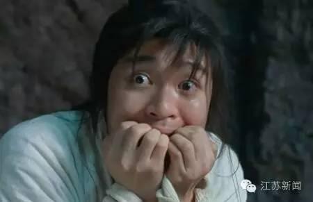 姑娘花1600元在家门口美容院打了瘦脸针，结果中毒坐上了轮椅……