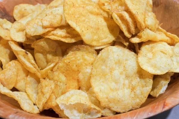 这9种食物越吃越笨,尤其是最后一种,有些人天天吃、顿顿吃!
