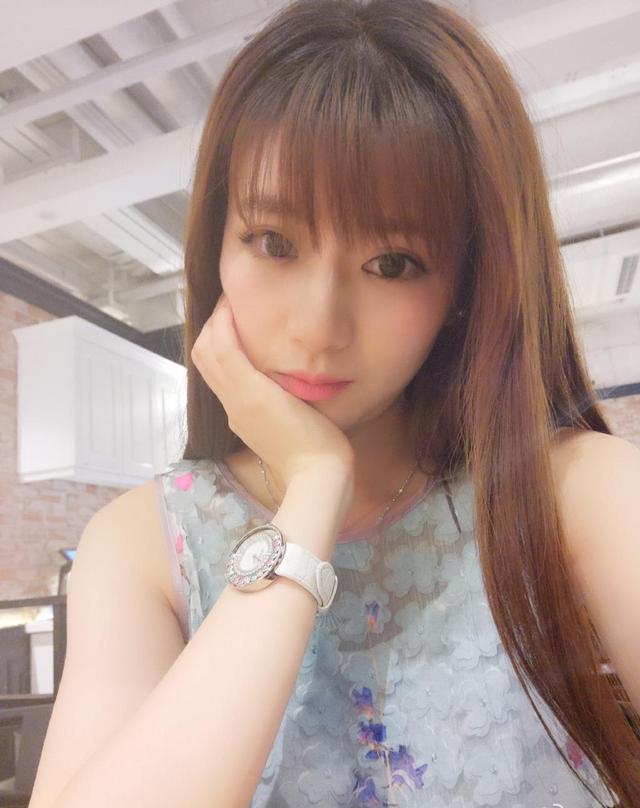 NBA女主播徐小溢私房照曝出，身材完美堪比平面模特