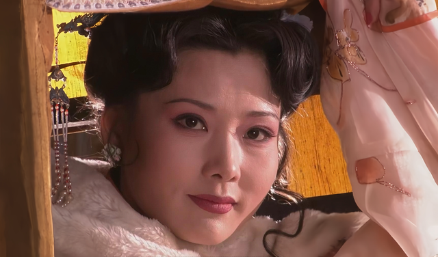 《大宅门》10位美人集锦，自然耐看还不撞脸，打酱油的都惊鸿一瞥