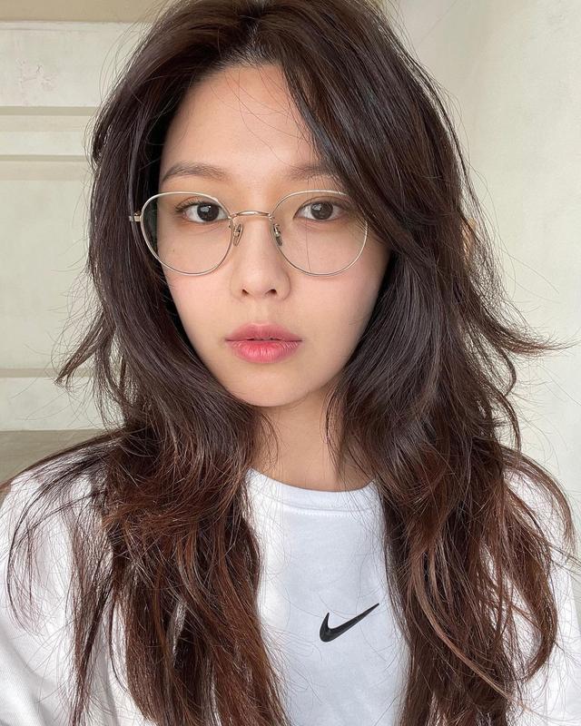 让人惊艳的韩女星,妩媚纯欲之美:崔秀英