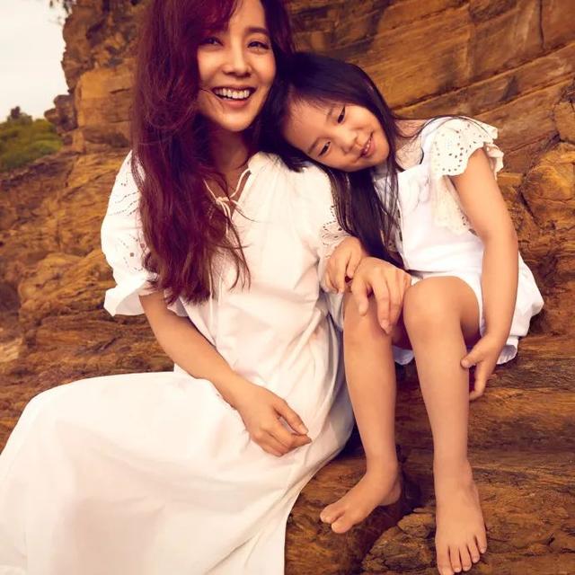 女团一代门面竟是《顶楼》隐藏王者,绝