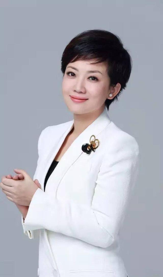 央视《中国新闻》女主播魅力盘点，谁才是你心中的最佳？
