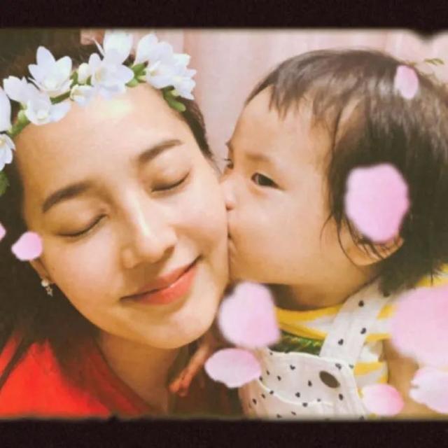 女团一代门面竟是《顶楼》隐藏王者,绝