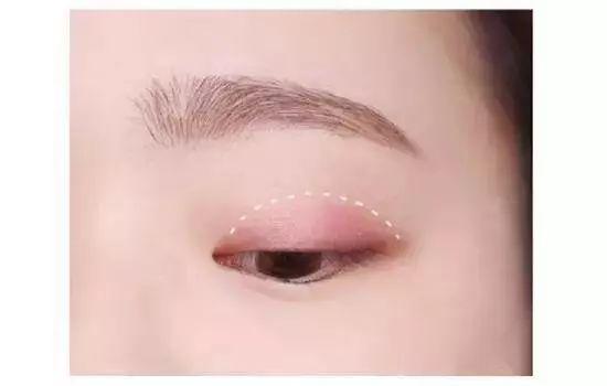雪莉开通微博，她是如何切换清纯与性感？附雪莉同款“果汁妆”