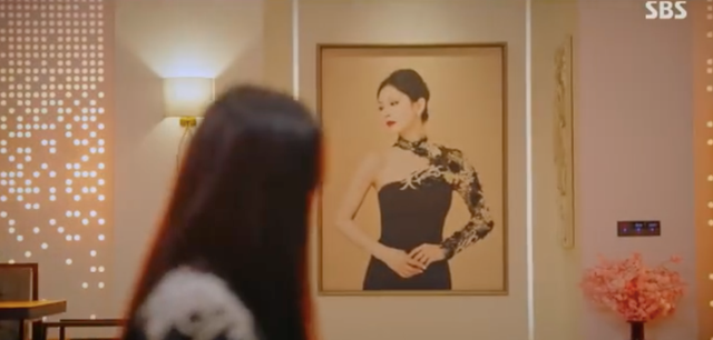 女团一代门面竟是《顶楼》隐藏王者,绝