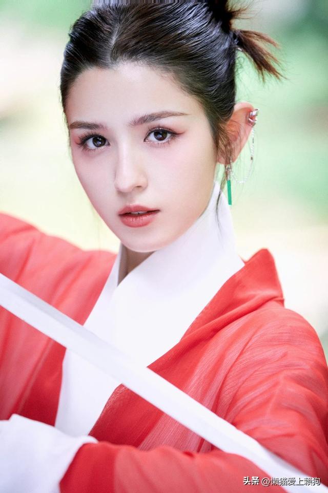 “敦煌仙女”哈妮克孜,自述:演丫鬟太美,演女一,自己想的太美