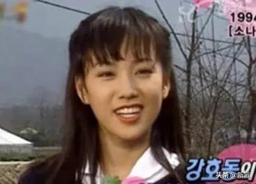 48岁照样演少女?!还被富豪追求上热搜,她段位太高了...