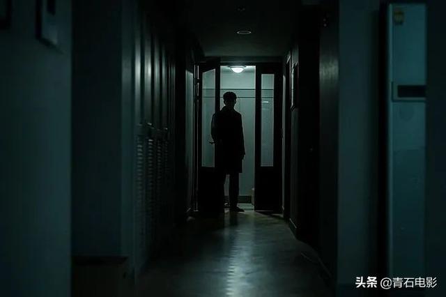 新上映的韩国惊悚片，韩网评分9.4，宋智孝为演女主每天跑10公里