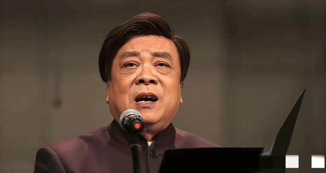央视“眼光”真牛!蛇年春晚后,这位35岁女主持人,要火向全国了